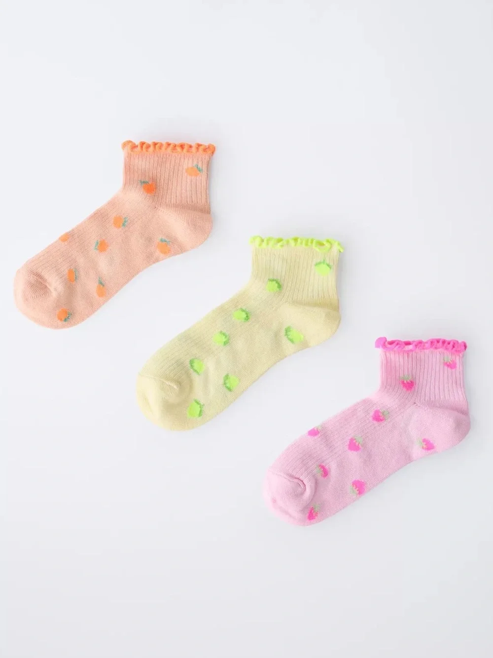 Girls' Pastel Strawberry Ankle Socks - 3 Pack